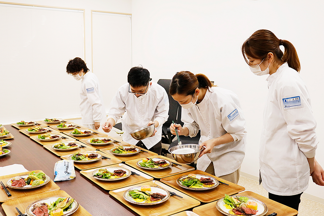 会社見学の様子2 会社見学の様子2