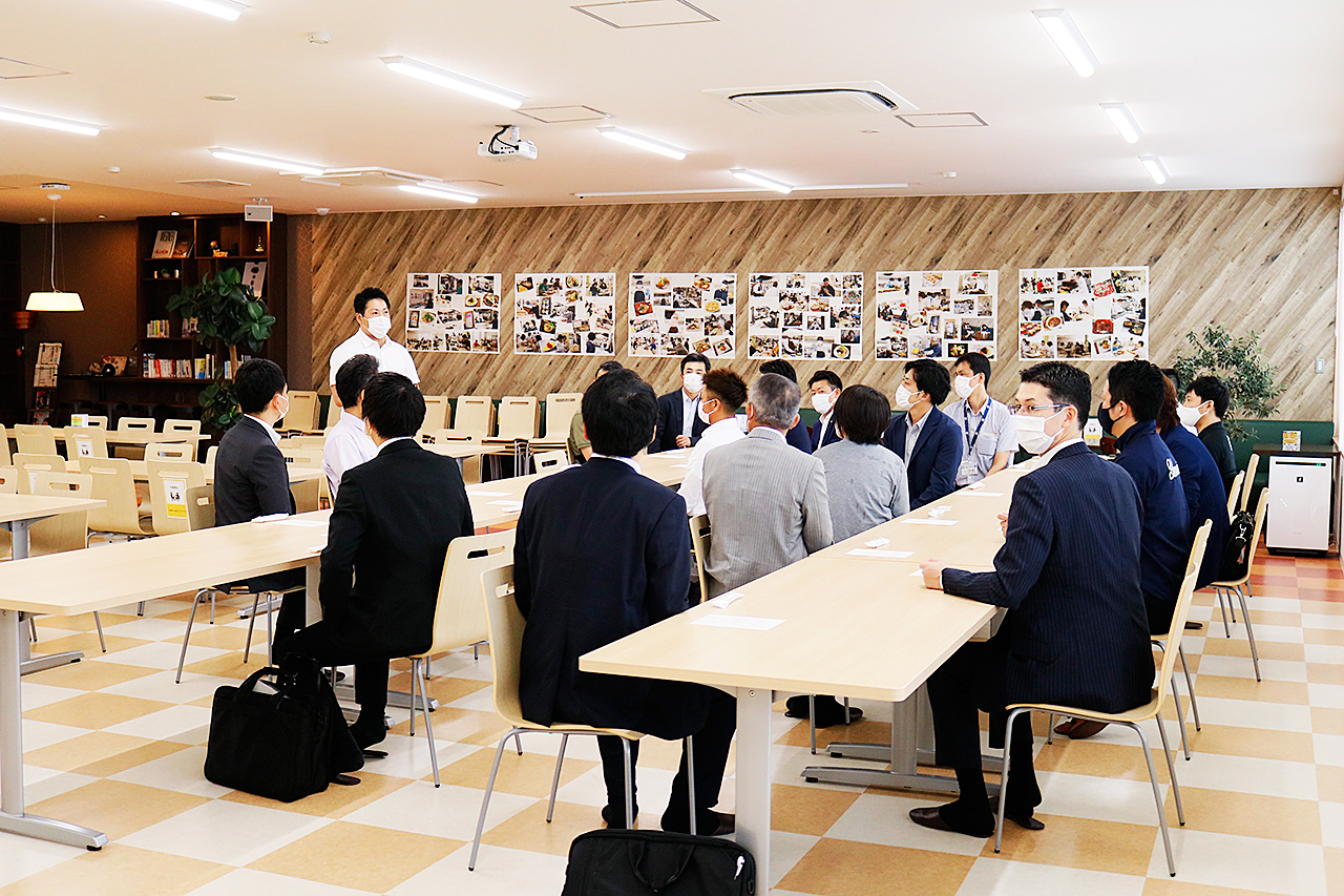 会社見学の様子4 会社見学の様子4